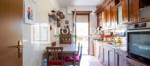 3 Schlafzimmer Wohnung in Rome, Italy, Nr. 359830 15