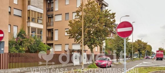 3 rooms Apartment in Crema, Italy No. 313854 39