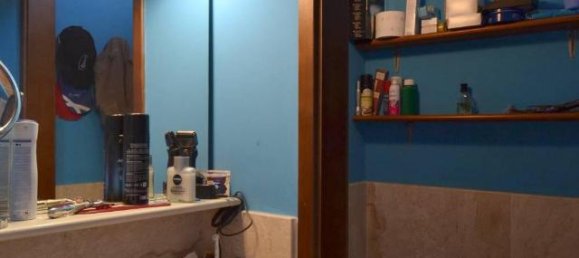 Вилла с 5 комнатами в Монтаназо Лобмардо, Италия № 23356 10