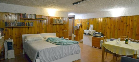 Вилла с 5 комнатами в Монтаназо Лобмардо, Италия № 23356 19