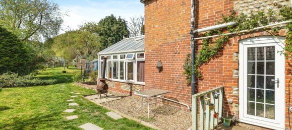 3 bedrooms House in Norwich, United Kingdom No. 2083 14