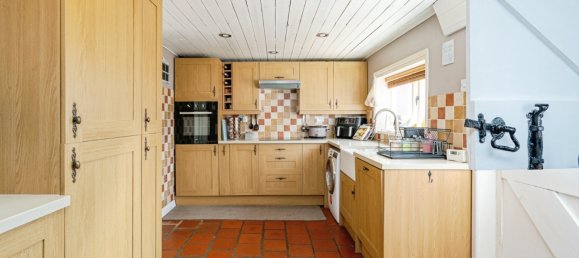 3 bedrooms House in Norwich, United Kingdom No. 2083 5