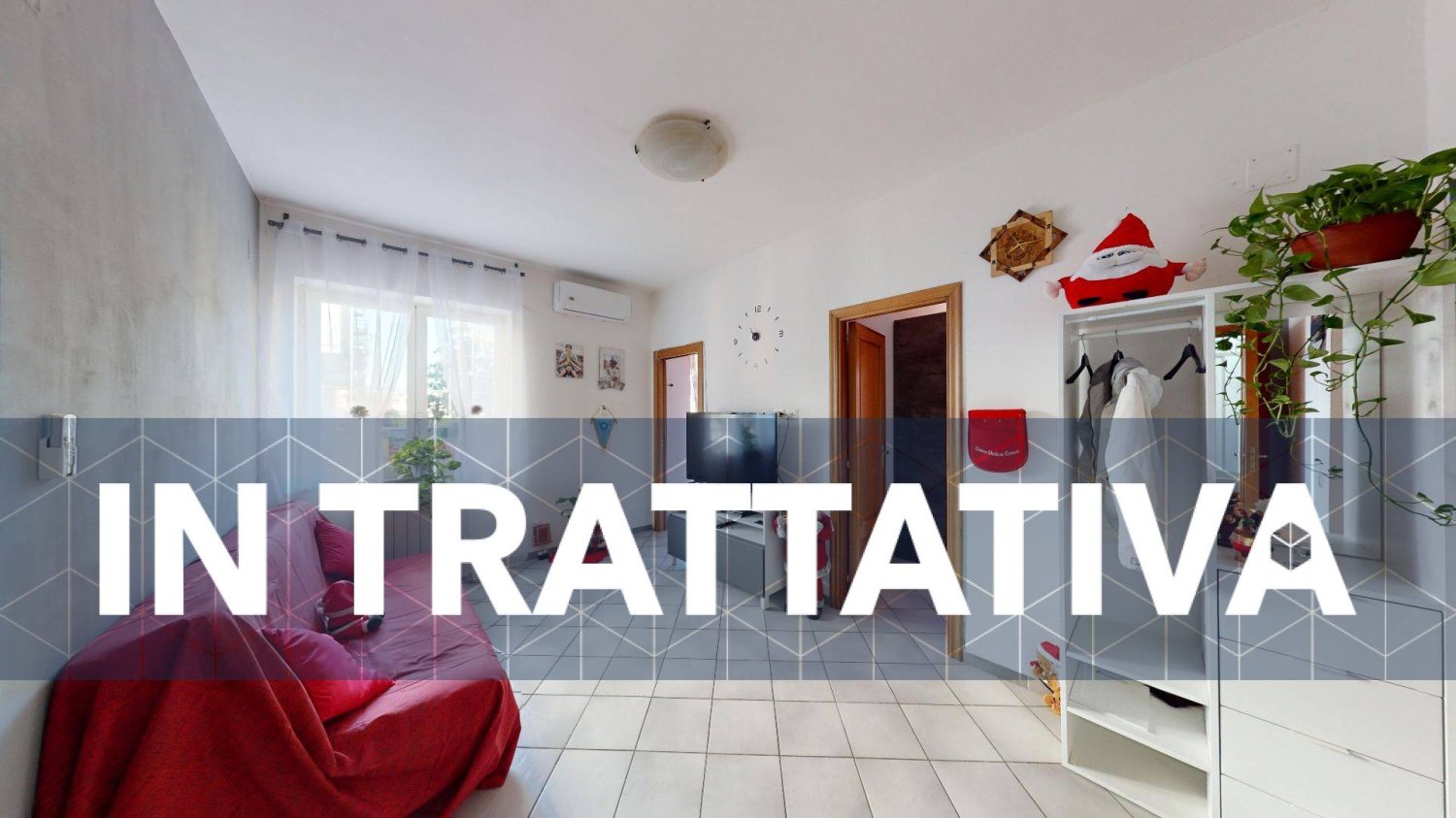 3 rooms Apartment in Casoria, Italy No. 17780