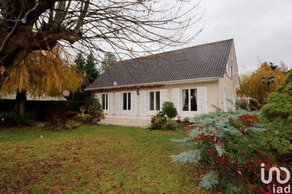 5 Schlafzimmer Haus in Darvault, France, Nr. 27718