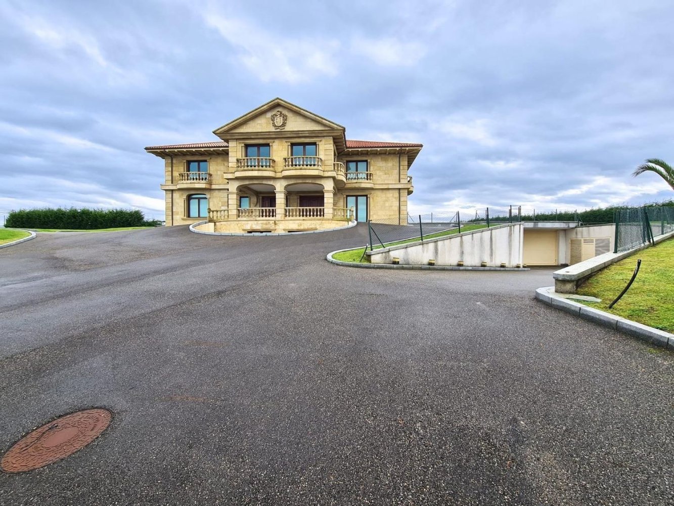 20 غرف نوم منزل في Gijon, Spain رقم 169947