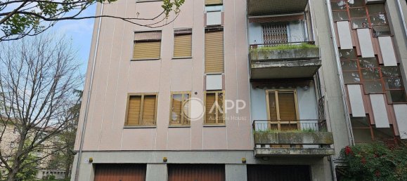 4 rooms Apartment in Padua, Italy No. 61094 4