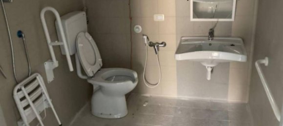 12710m² Commercial property in Catanzaro, Italy No. 342747 25