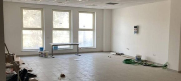 12710m² Commercial property in Catanzaro, Italy No. 342747 22