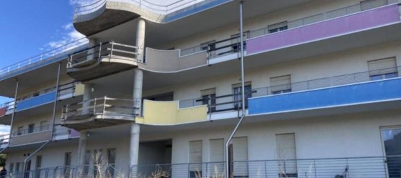 12710m² Commercial property in Catanzaro, Italy No. 342747 17