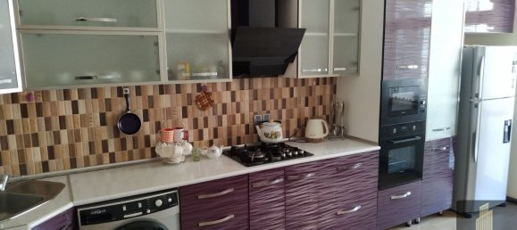 Apartamento de 3 dormitorios en Nasimi, Azerbaijan No. 1770 9