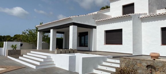 3 bedrooms Villa in Moraira, Spain No. 12940 3