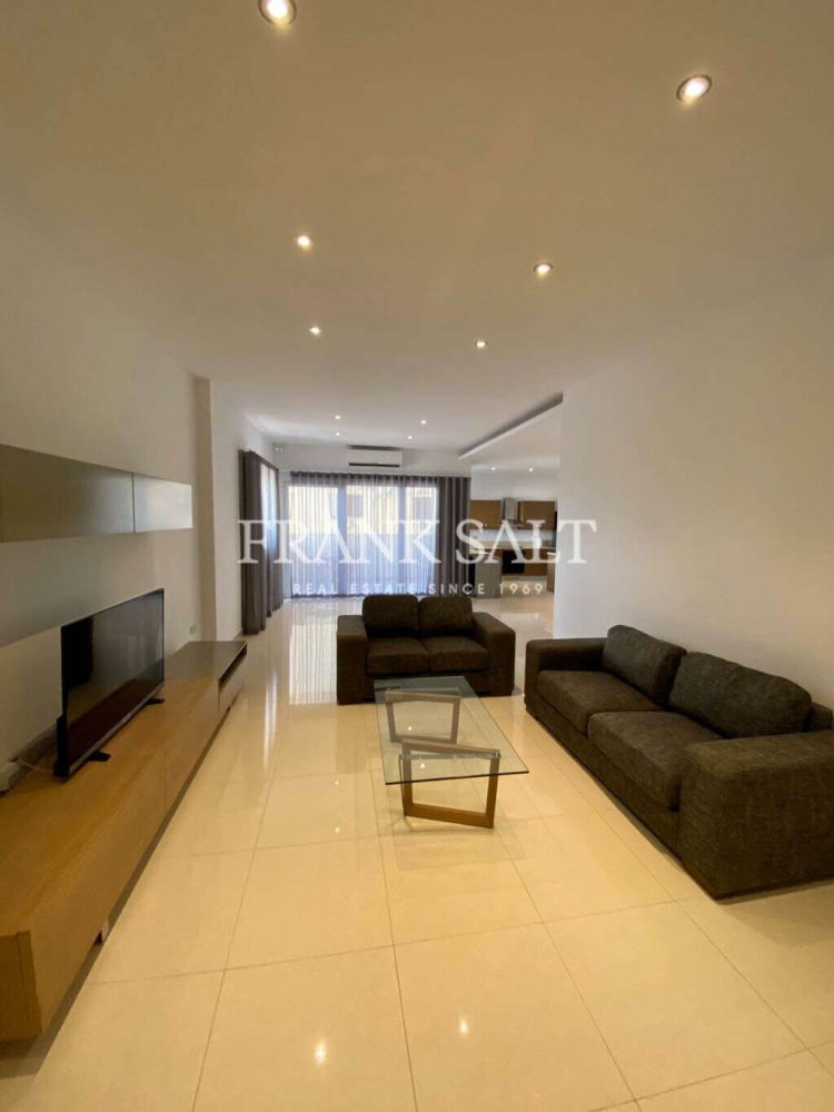 3 bedrooms Apartment in Sliema, Malta No. 8807