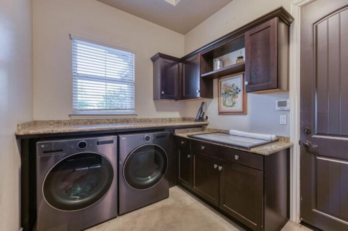 5 bedrooms House in Clovis, USA No. 402520