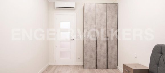 2 Schlafzimmer Wohnung in Ciutat Vella, Spain, Nr. 112743 7