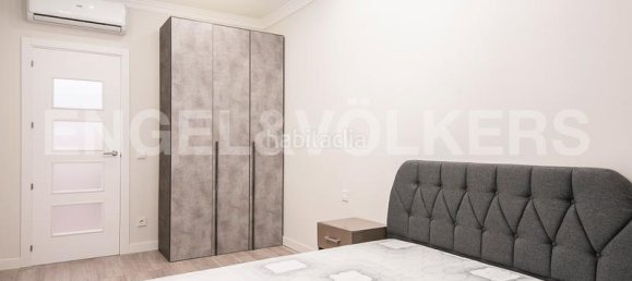 2 Schlafzimmer Wohnung in Ciutat Vella, Spain, Nr. 112743 17