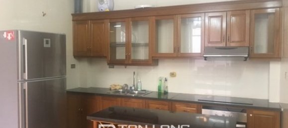 Casa de 5 dormitorios en Tay Ho, Vietnam No. 2178 5