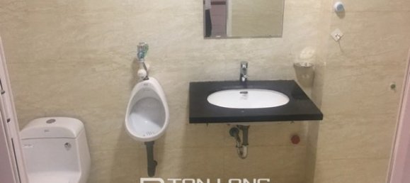 Casa de 5 dormitorios en Tay Ho, Vietnam No. 2178 10