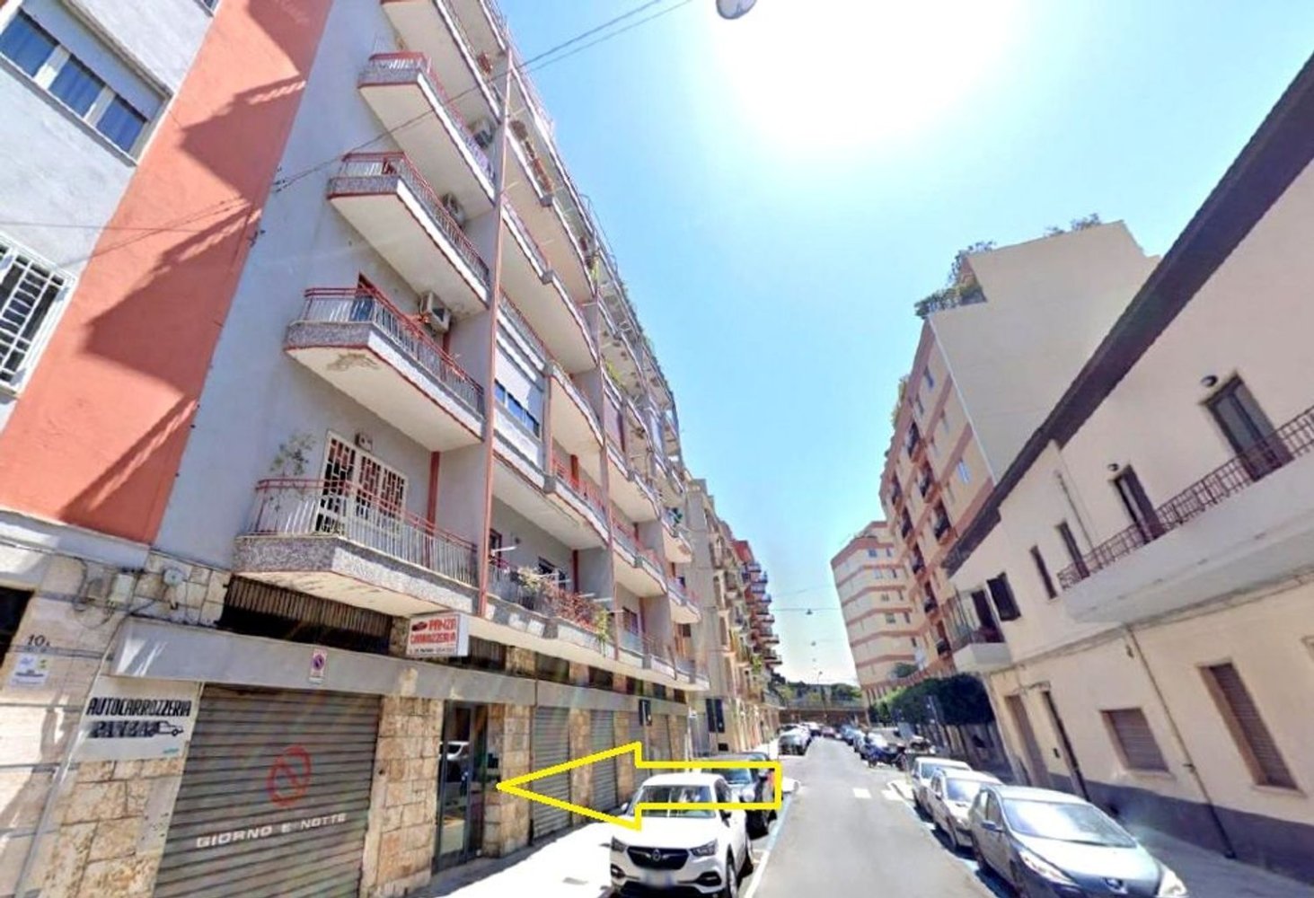 5غرفة شقة في Bari, Italy رقم 259818