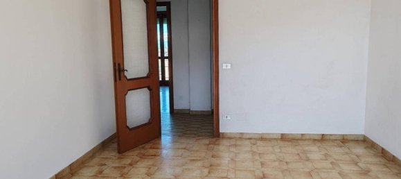 3-salle Appartement à Sommariva del Bosco, Italy No. 20143 24