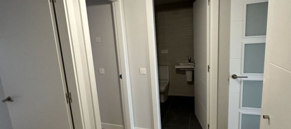 Apartamento de 3 dormitorios en Rivas-Vaciamadrid, Spain No. 183217 17