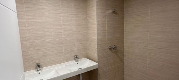 Apartamento de 3 dormitorios en Rivas-Vaciamadrid, Spain No. 183217 15