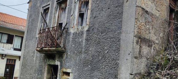 3 bedrooms House in Guarda, Portugal No. 189465 6