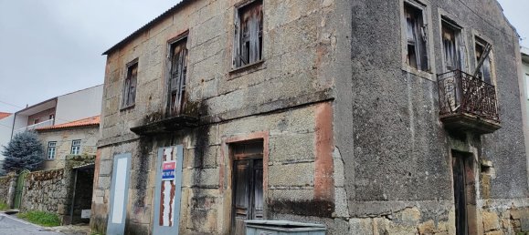 3 bedrooms House in Guarda, Portugal No. 189465 4