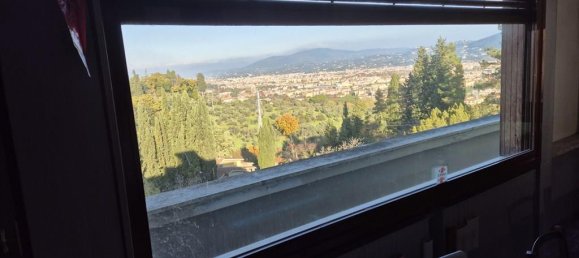 3 bedrooms Apartment in Florence, Italy No. 233126 13