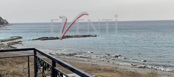 3 bedrooms Apartment in Ospedaletti, Italy No. 112631 9