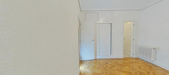 3 غرف نوم شقة في Madrid, Spain رقم 166559 32