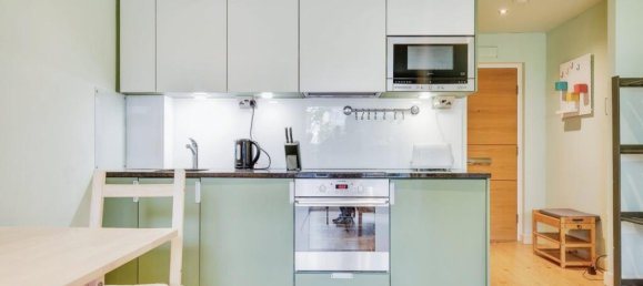 Studio in London, United Kingdom No. 13529 2