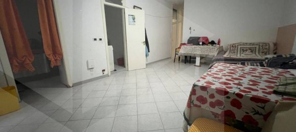 Apartamento de 4 divisões em Cerignola, Italy N.º 34035 23