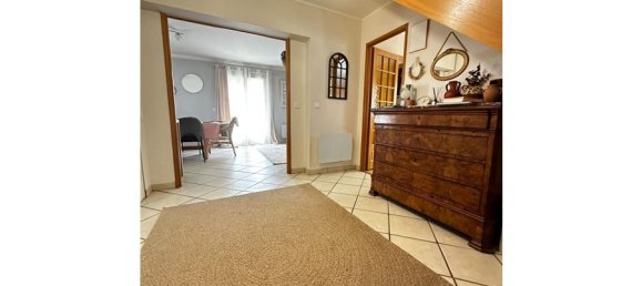 4 bedrooms House in Noiseau, France No. 347233 7