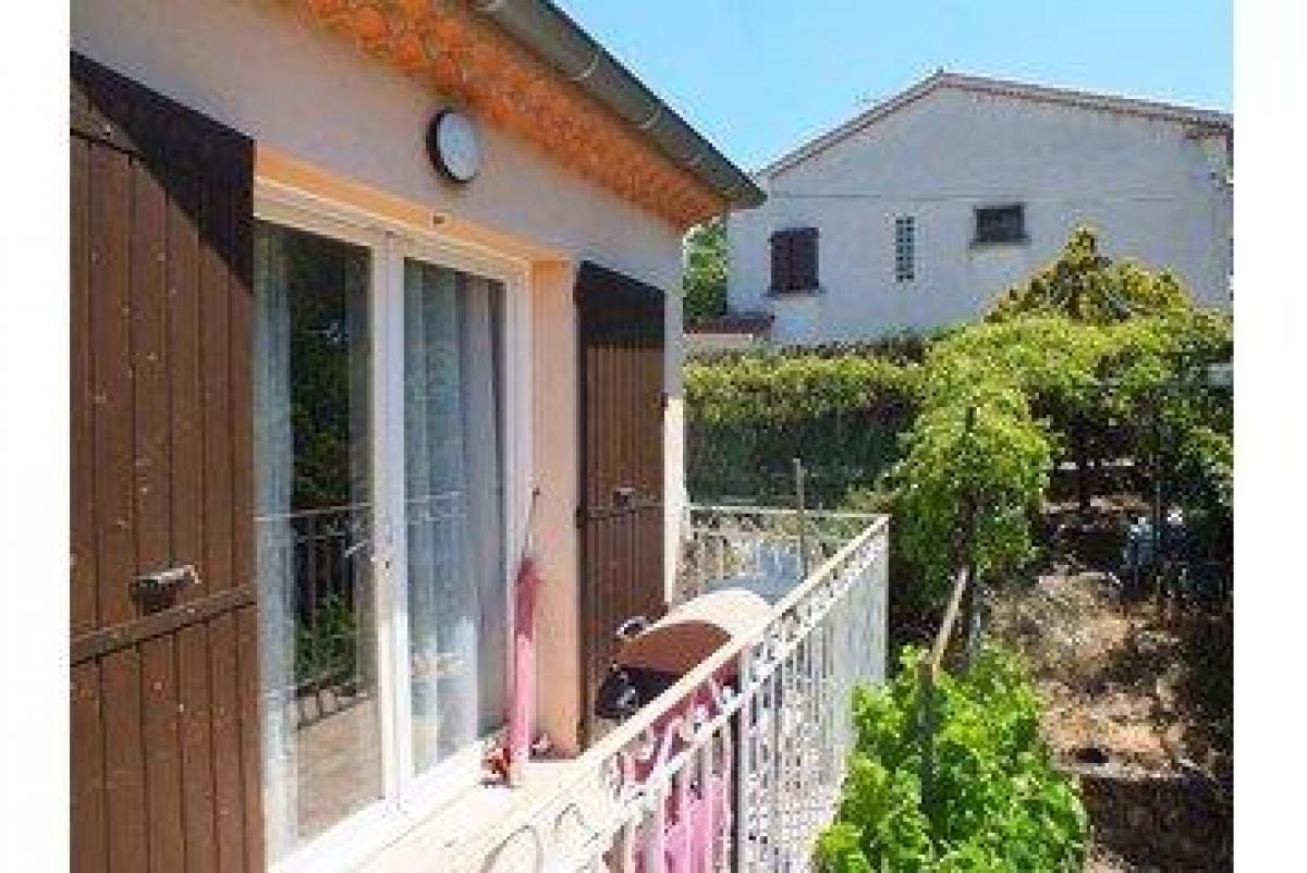 Studio in the Condo in Fuveau, France No. 4800