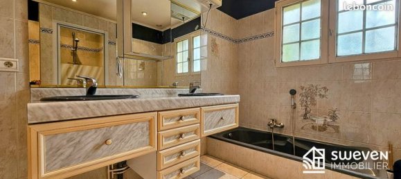 5 bedrooms House in Muret, France No. 289143 8