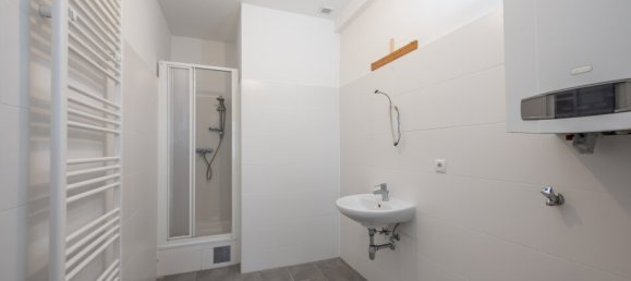 Квартира с 2 комнатами в Йозефштадт, Австрия № 122470 7