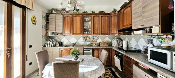 6 rooms House in Stanghella, Italy No. 159212 2