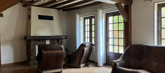 3 bedrooms House in Saint-Firmin-sur-Loire, France No. 82619 5