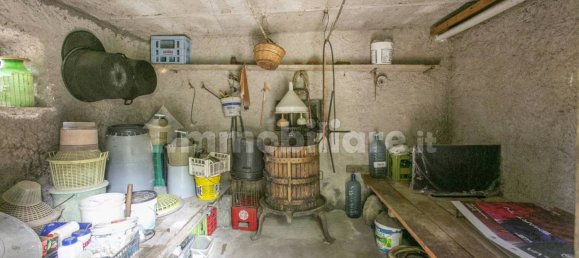 Villa de 6 dormitorios en Genzano di Roma, Italy No. 351821 2