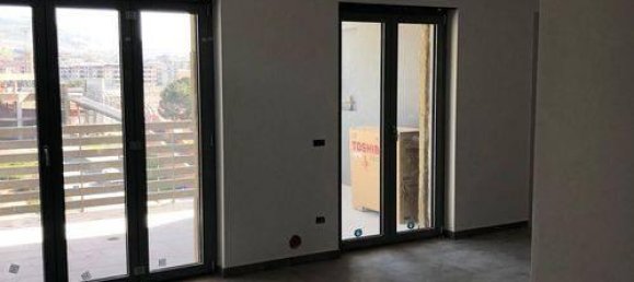 3 rooms Penthouse in Battipaglia, Italy No. 147934 12