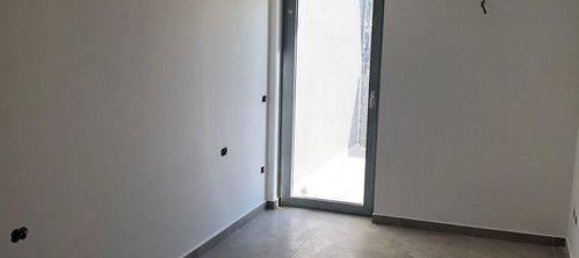 3 rooms Penthouse in Battipaglia, Italy No. 147934 9