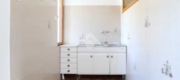 2 chambres Appartement à Udine, Italy No. 329396 6