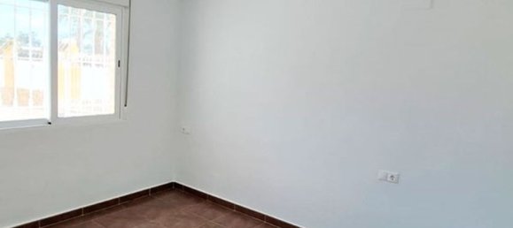 3 Schlafzimmer Haus in Catral, Spain, Nr. 185176 8