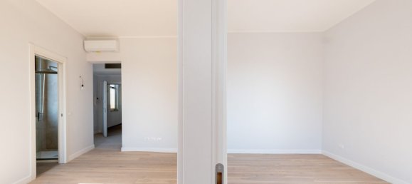 2 Schlafzimmer Wohnung in Rome, Italy, Nr. 321596 9