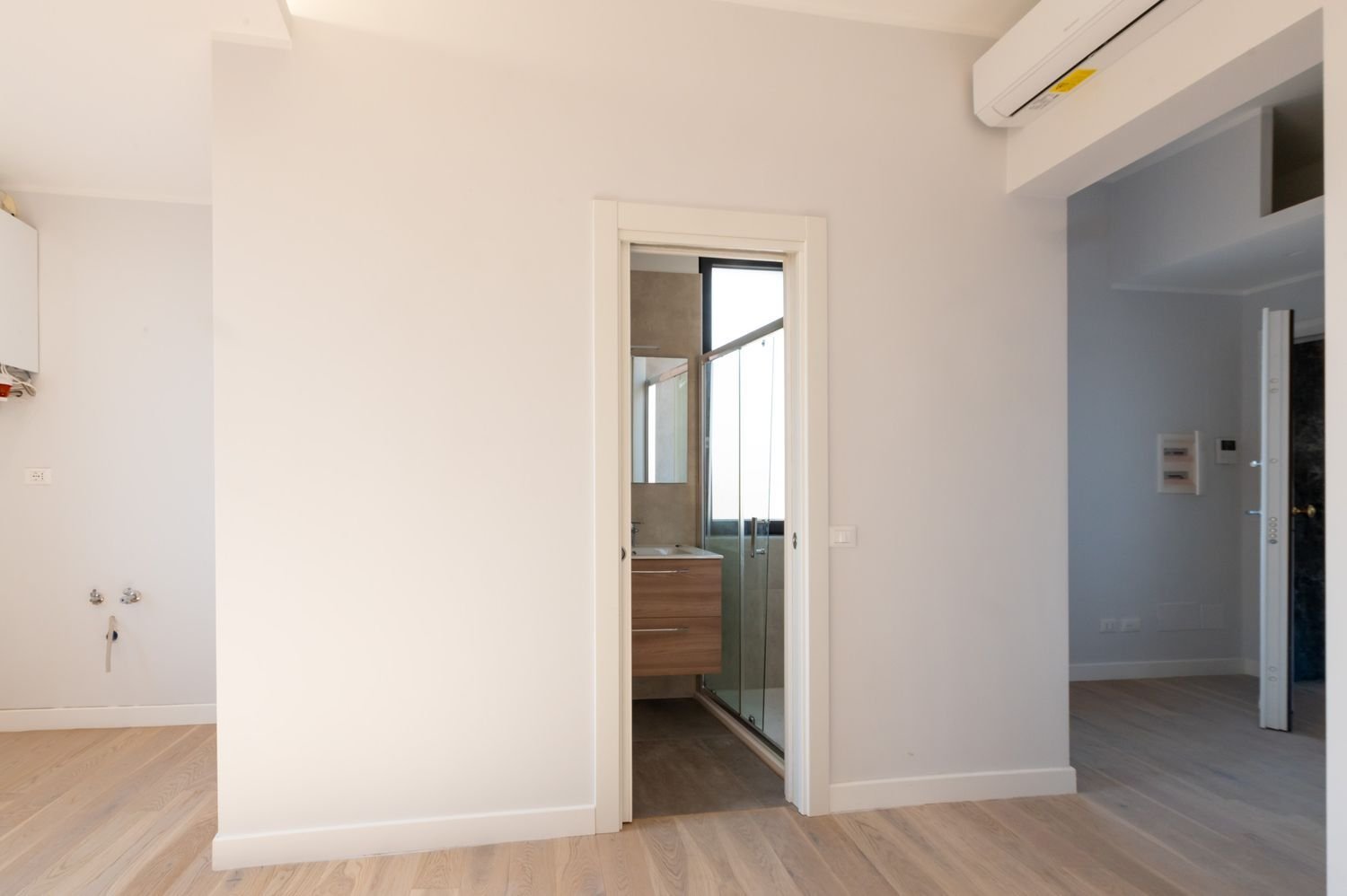 2 Schlafzimmer Wohnung in Rome, Italy, Nr. 321596