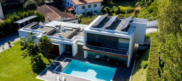 4 bedrooms Villa in Vila Nova de Gaia, Portugal No. 145092 4
