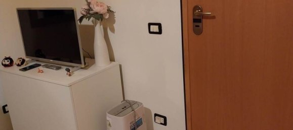 3 rooms Apartment in Ancona, Italy No. 229310 6