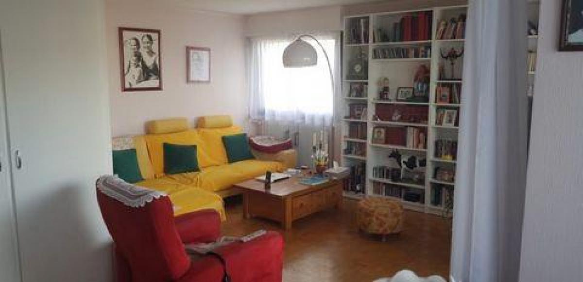 2 bedrooms Condo in Tours, France No. 3795