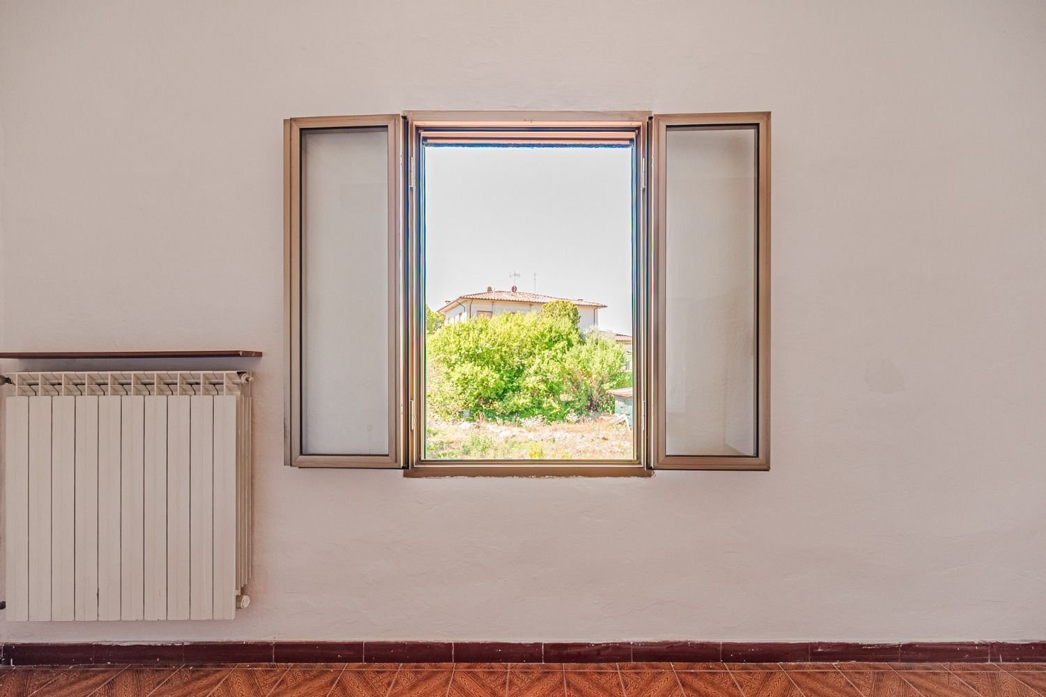 4-salle Appartement à Buggiano, Italy No. 307631