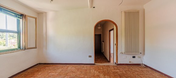 4-salle Appartement à Buggiano, Italy No. 307631 6